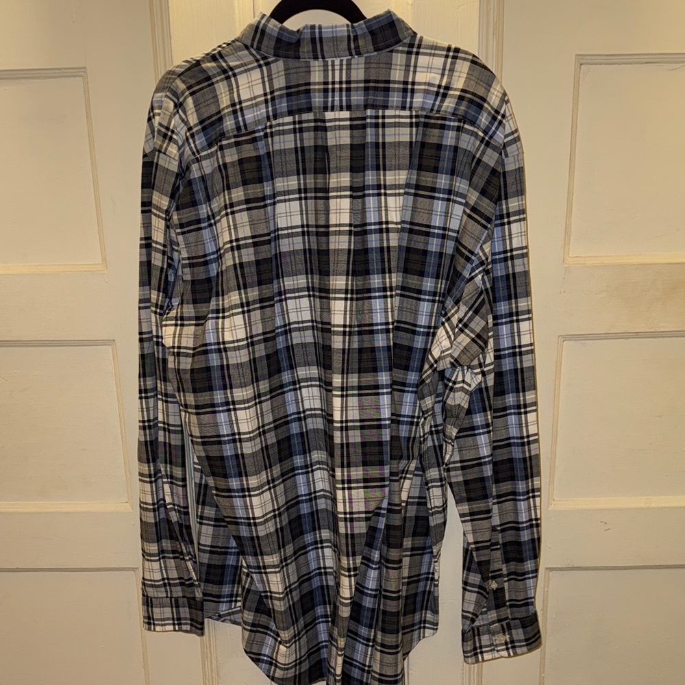 Polo Ralph Lauren Navy and White Plaid Shirt - Like New - Picture 5 of 5